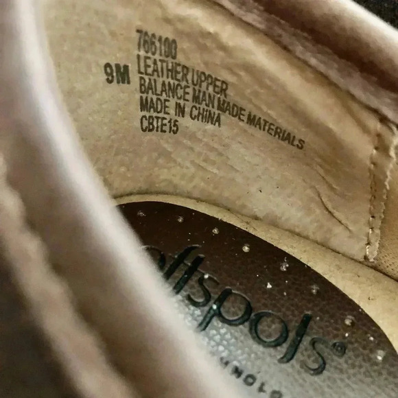 NWOT Softspots Leather,Braided upper detail Slip On Clogs,Pillow top technology - Picture 9 of 9